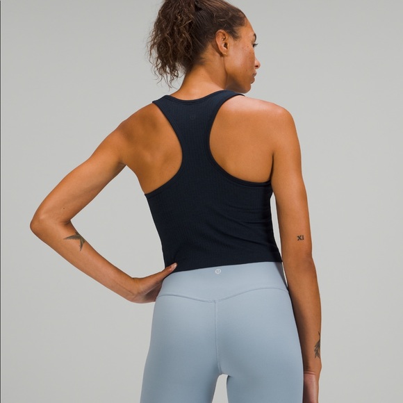 ❤️ Lululemon True Navy Ebb to Street Crop Tank Top NWT Size 6 - Picture 4 of 9